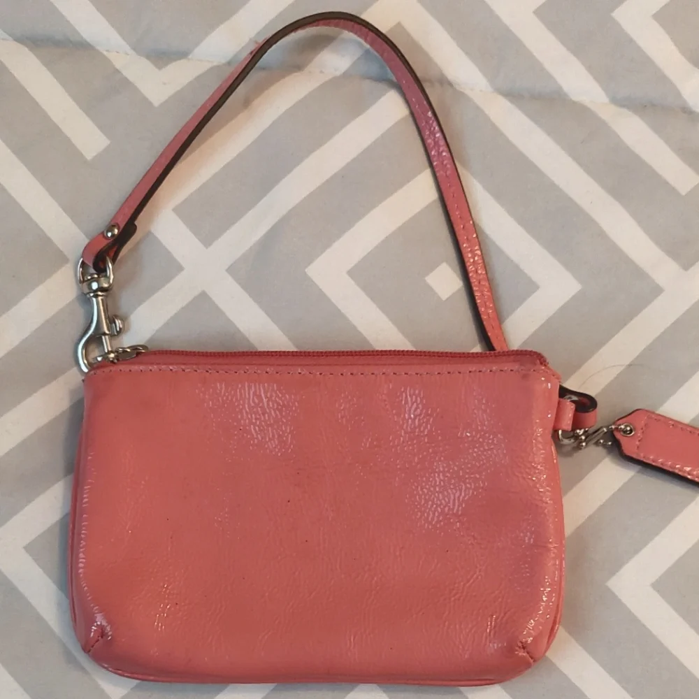 COACH Shiny Pebbled Leather Wristlet